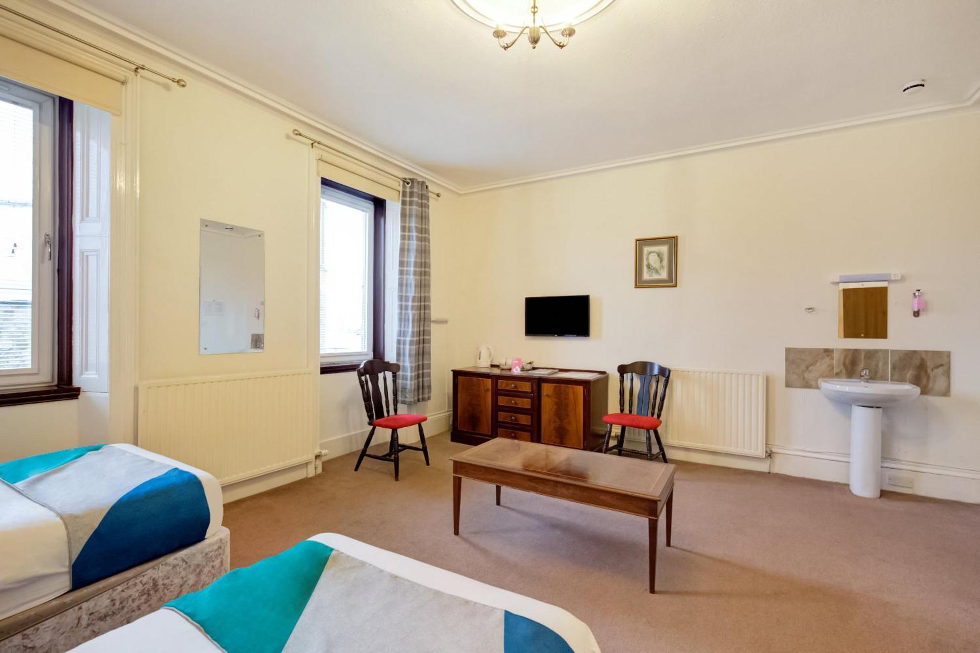 Hotel Eastbank 3*
