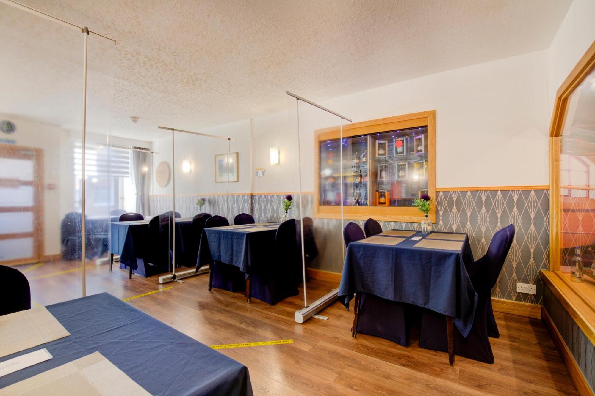 Hotel Oyo Eastbank Hotel, Speyside Scotland 3*