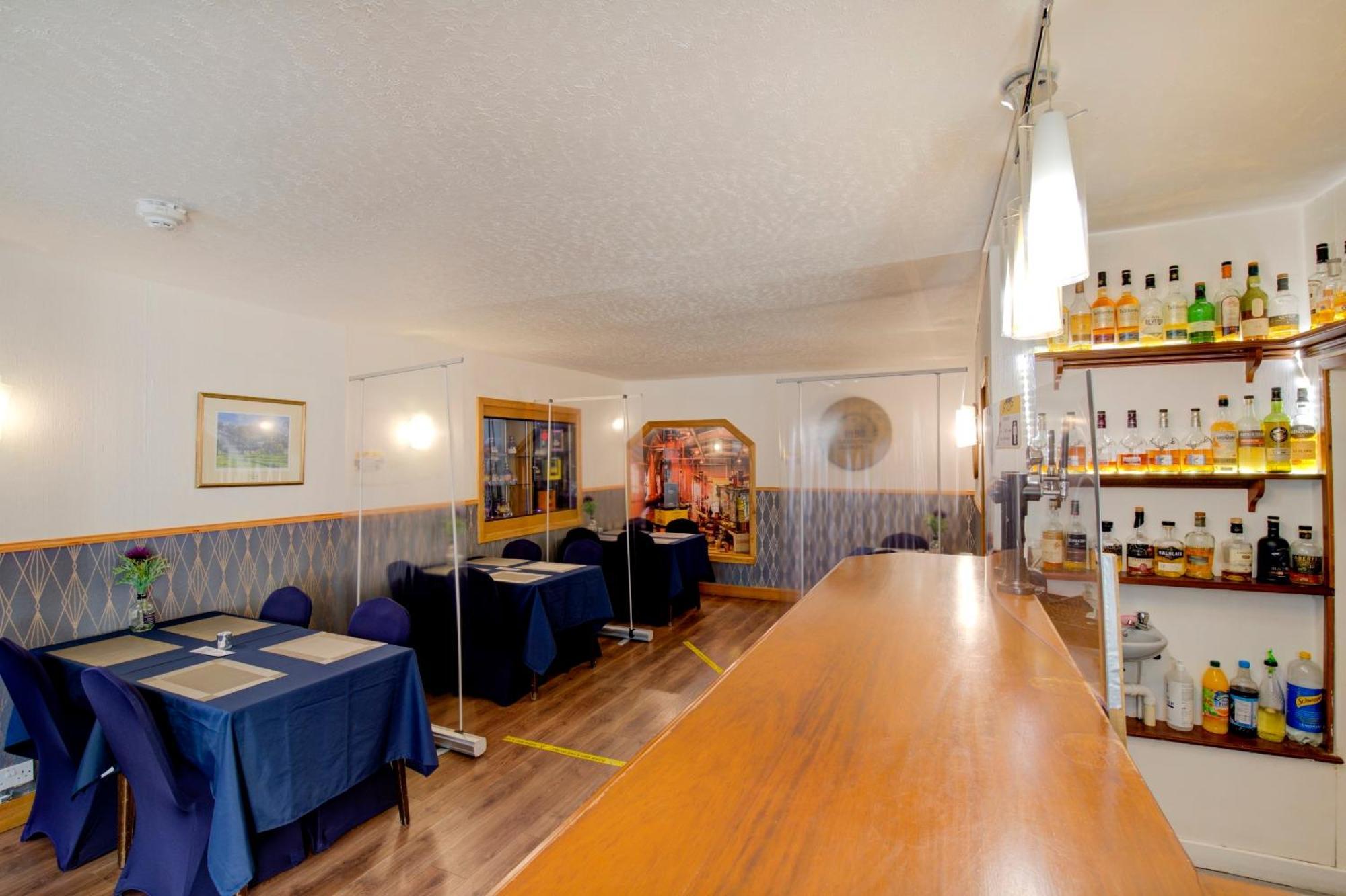 Oyo Eastbank Hotel, Speyside Scotland 3* Rothes